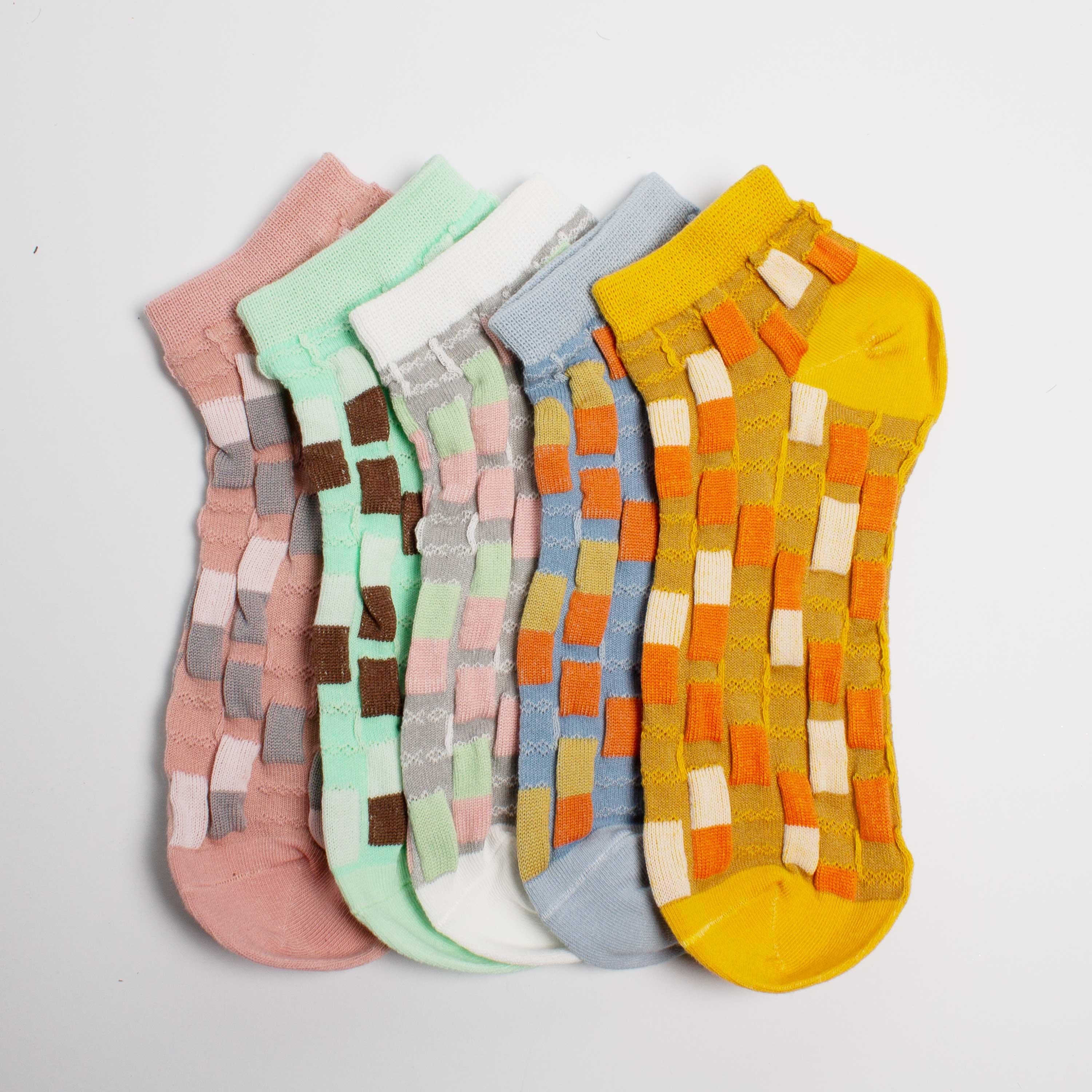 Womesn Cute Textured Checker Anklet Socks - BUCKET POPCORN