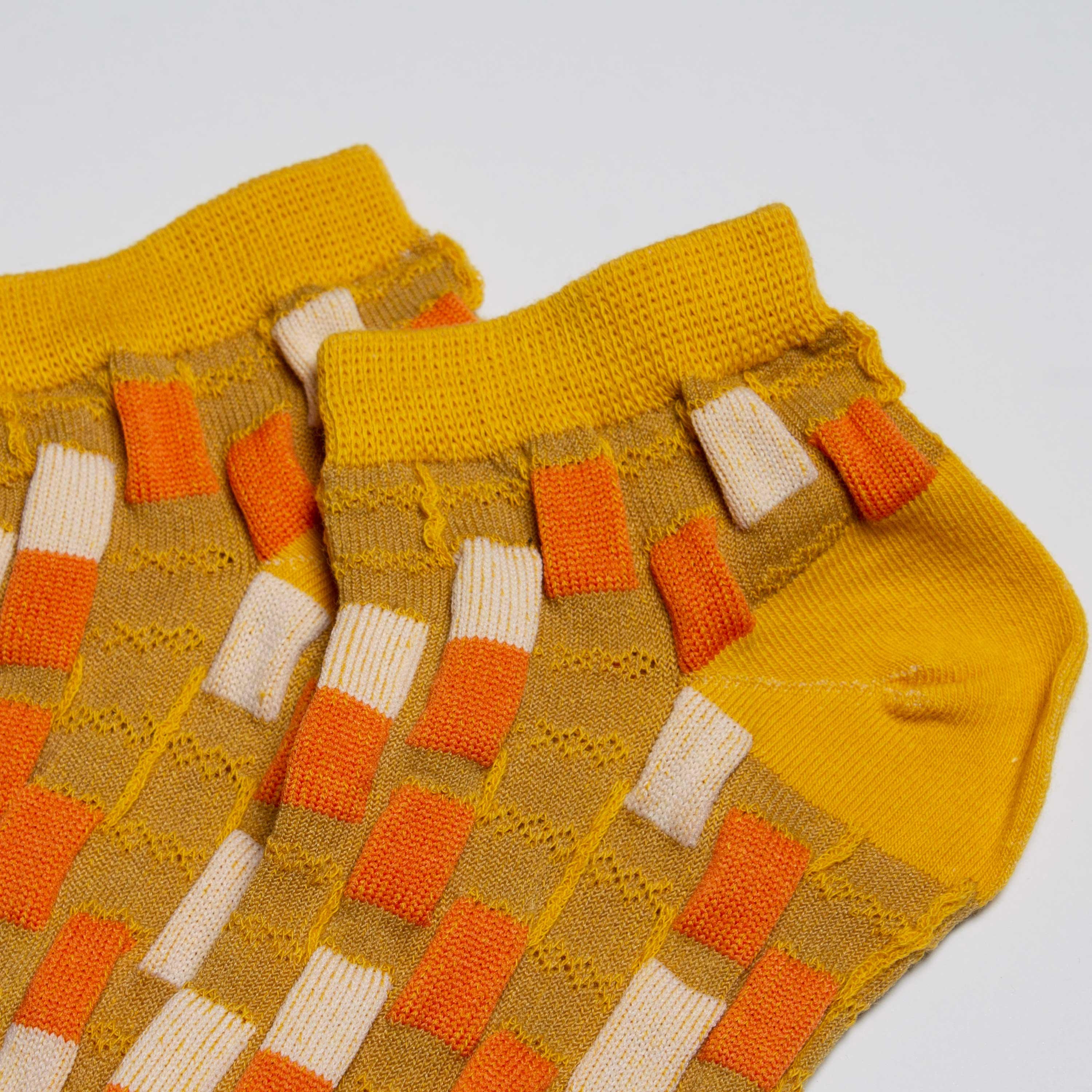 Womesn Cute Textured Checker Anklet Socks - BUCKET POPCORN