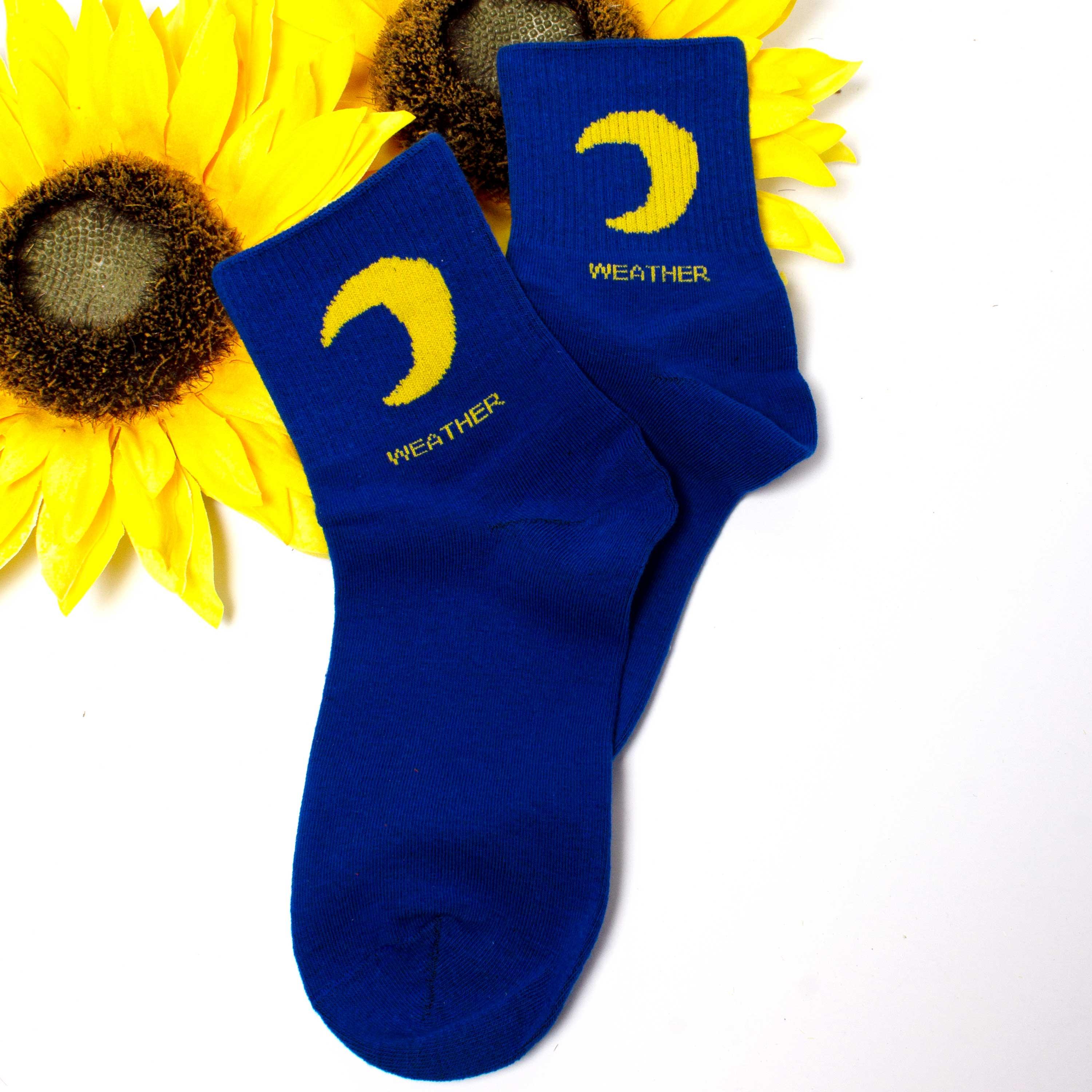 Womens Cute Weather Icon Crew Socks - BUCKET POPCORN