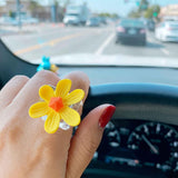 Fun Playful Summer Flower Clear Plastic Ring - BUCKET POPCORN 